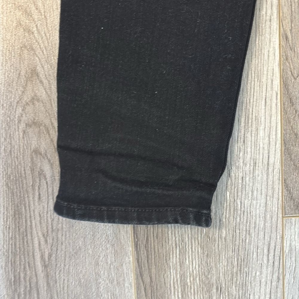 Old Navy Black Skinny Jeans Modern Fit - Picture 4 of 7